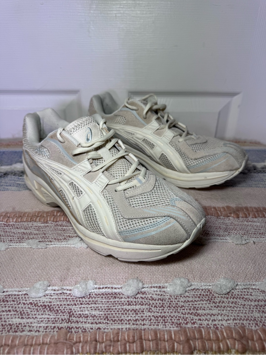 Asics Gel Preleus Men's Sneakers Cream And Light Gray Running Shoes